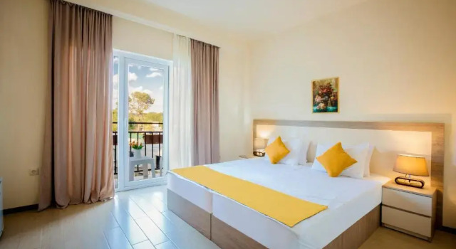 Двухместный номер Standard Iveria Elli Hotel