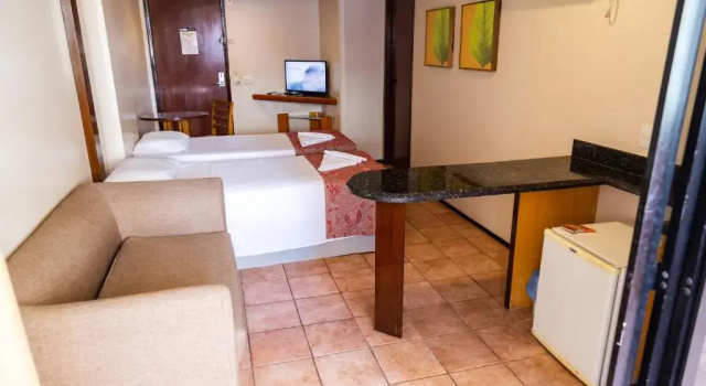 Четырёхместный номер Deluxe Plaza Praia Suítes