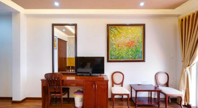 Номер Standard Saigon Amigo Hotel