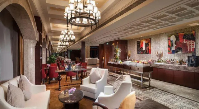 Holiday Inn Guangzhou Airport Zone, Varaa Hotelli Zhabei 