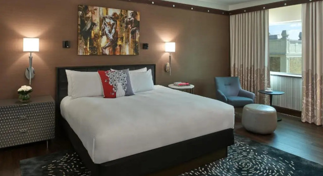 Номер Luxury Sofitel Philadelphia at Rittenhouse Square