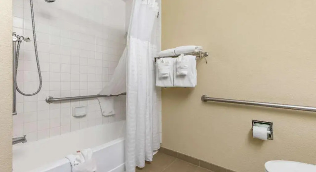 Номер Standard Comfort Inn & Suites Clemson - University Area