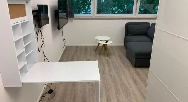 Gehobenes Apartment in ruhiger Wohngegend Münchens, จอง อพาร์ทเมนท์ มิวนิค Upper Bavaria