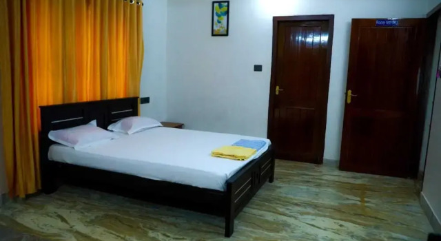 Двухместный семейный номер Standard с видом на бассейн Ocean Queen Palace Poovar