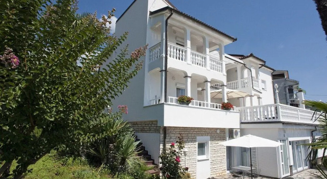 Villa Garden