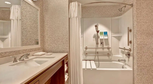 Люкс Home2 Suites By Hilton Naples I-75 Pine Ridge Road