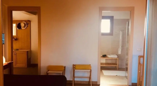 Holiday Home Villa Ronco Albina by Interhome, Book Hotel Hoteller i Friuli Venezia Giulia med parkering, Parkering