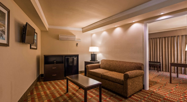 Двухместный люкс Best Western Garden Villa Inn