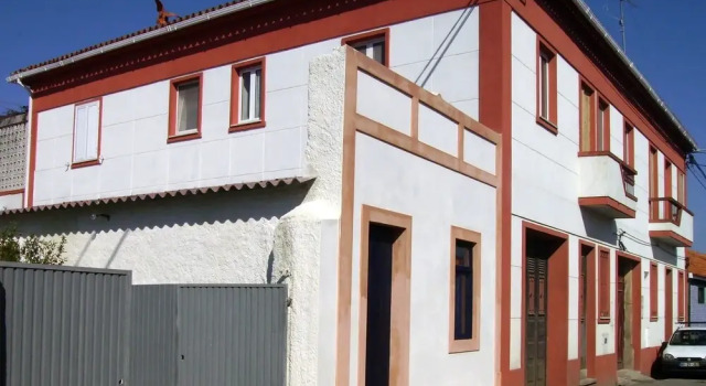 Casa das Três Aguias, Book Hotel Aveiro 
