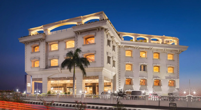 Grand Riviera, Забронировать Отель Джамму Джамму и Кашмир