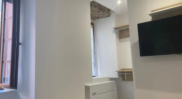 Charmant Studio Au Cœur de la Rue Fesch D'ajaccio