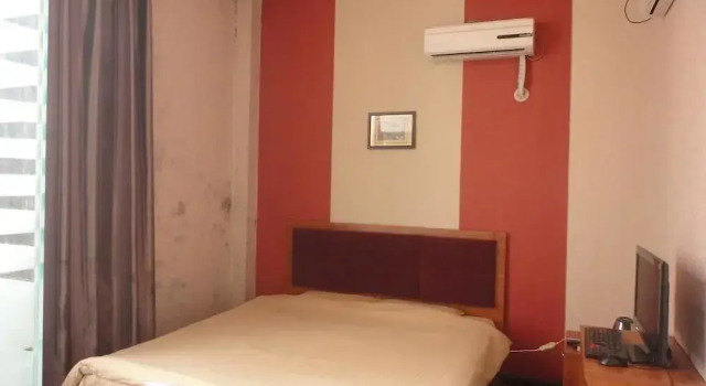 Jinxuan Fashion Hotel, Rezervovat Hotel Čchang-čchun 