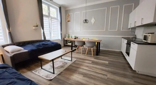 Апартаменты с балконом Downtown Apartments Bilk