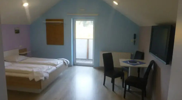 Номер Economy Дуплекс Smart Motel eU