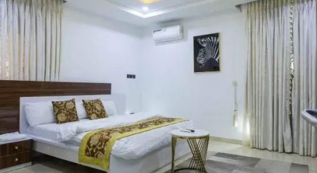 Апартаменты Luxurious Abuja Apartment With Modern Amenities