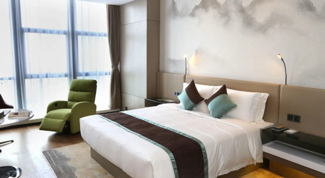Двухместный люкс Deluxe Novotel Deqing Moganshan
