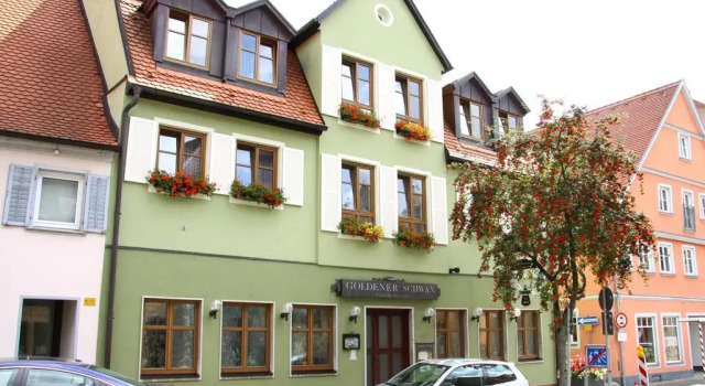 Goldener Schwan Hotel Garni, Reservar Hotel Hotéis de 3 estrelas em Bad Windsheim, 3*