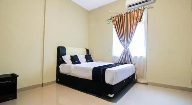 Люкс Deluxe OYO 2659 B'rasco Homestay Syariah