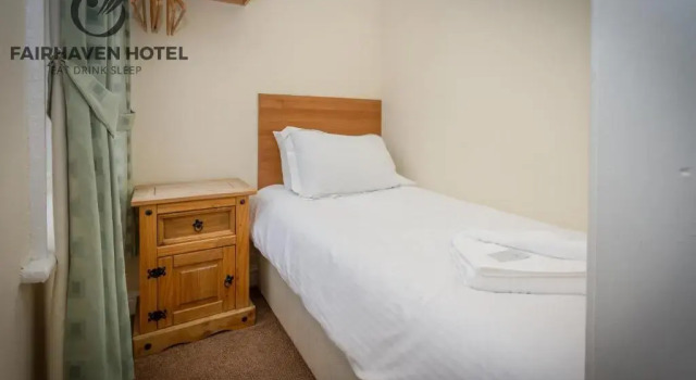 Четырёхместный номер Standard Fairhaven Hotel Central Blackpool