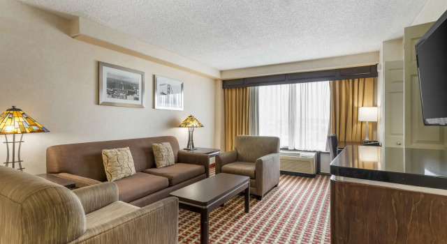 Двухместный люкс Best Western Plus Grosvenor Airport Hotel