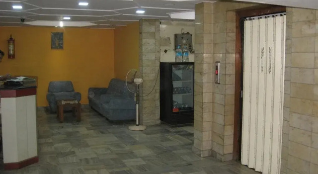 Sri Nandini Lodge, Rezervovat Hotel Hotely v Bangalore s parkováním, Parkování