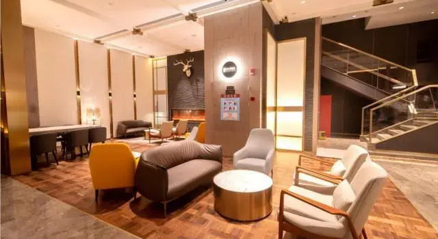 Echarm Plus Hotel Nanning Jiangnan Wanda Plaza, Rezerwuj Hotel Hotele w Nanning z parkingiem, Parking