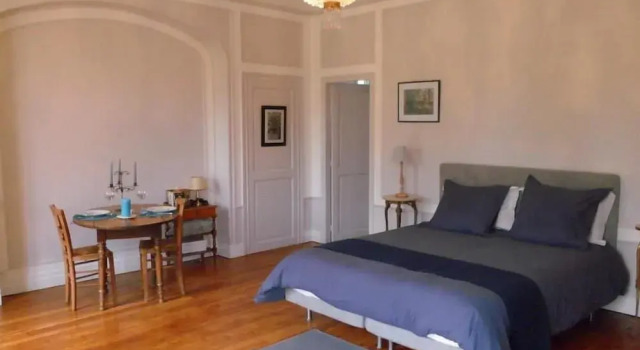 Chambres dhôtes La Bourbelle, Забронировать Гостевой дом Нёфмутье-ан-Бри Парижский Диснейленд