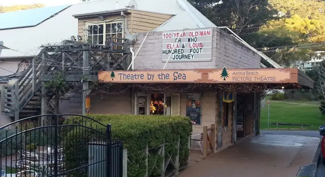Avoca Beach "Cape Cottage"