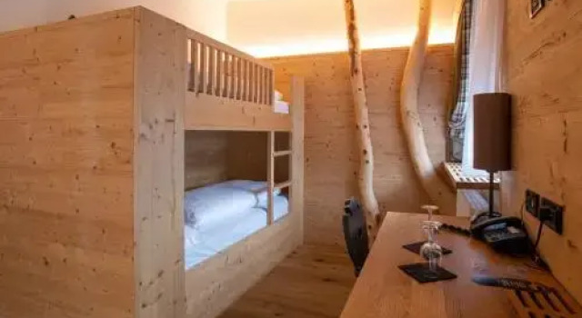 Lovely Luxury & Private Lodge Ravelli, Забронировать Отель Отели Медзана с парковкой, рядом с Подъемник Контре-Мальга Копай, Парковка