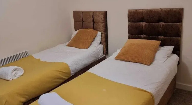 Central 2-bedroom Apartment, Chelmsford, Parking