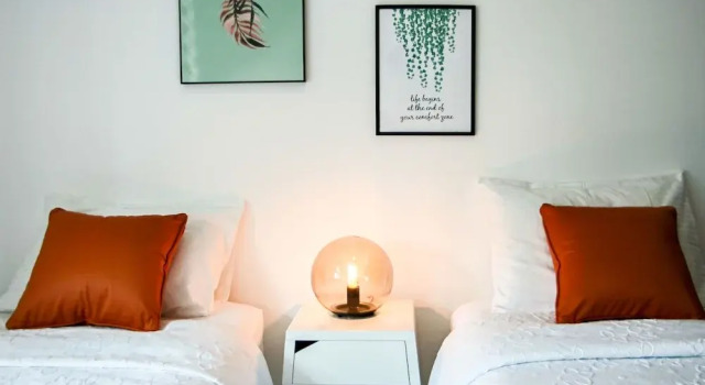 Phaedrus Living: Seaside Luxury Flat Lighthouse 53