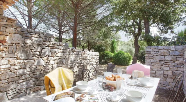 Maisonette in Gordes Near Vaucluse Hills, Забронировать Дом для отпуска Коттеджи Горд, Коттедж