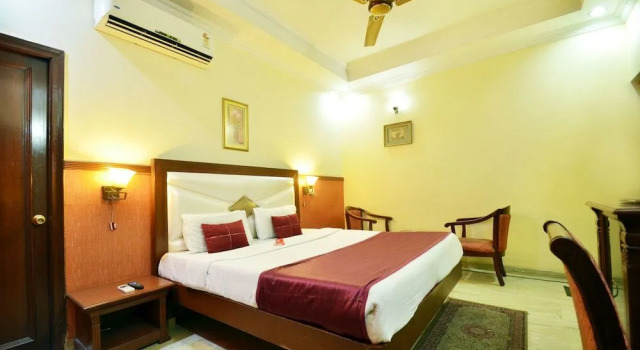 OYO 7219 Corporate Inn, Rezervovat Hotel Levné hotely v Chandigarh Region