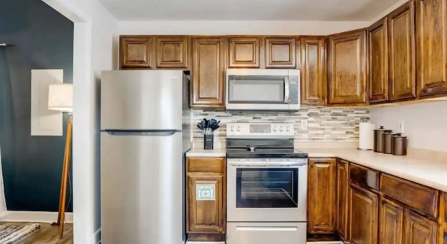 Апартаменты Cozy Oasis of Downtown Clarksville