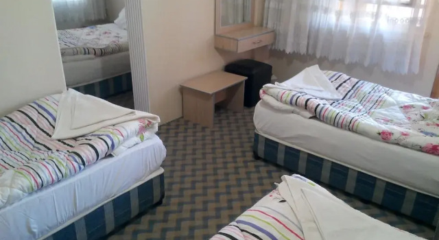 Четырёхместный номер Standard с балконом Hotel Pamukkale