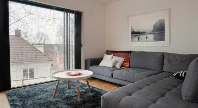townhouse on Arlanda Stockholm metro line - easy checkin, Book Hotel Sollentuna Stockholm