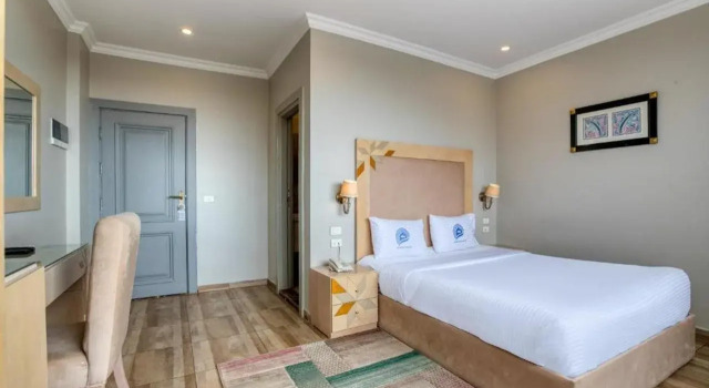 Mamlouk Pyramids Hotel