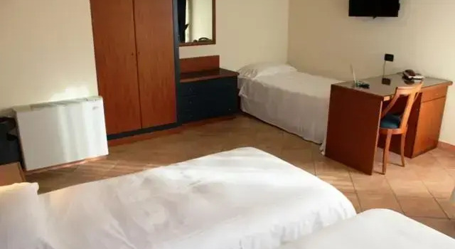Superior Triple room DOMUS Grand Hotel