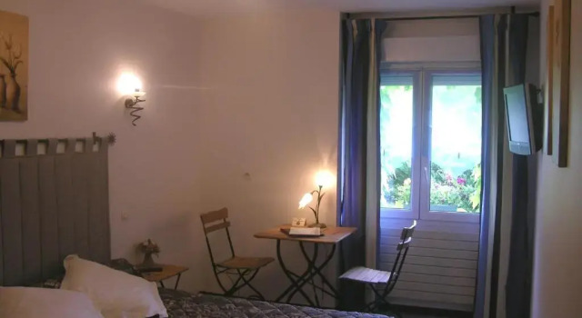 Двухместный номер Standard Logis Hôtel Restaurant Les Norias