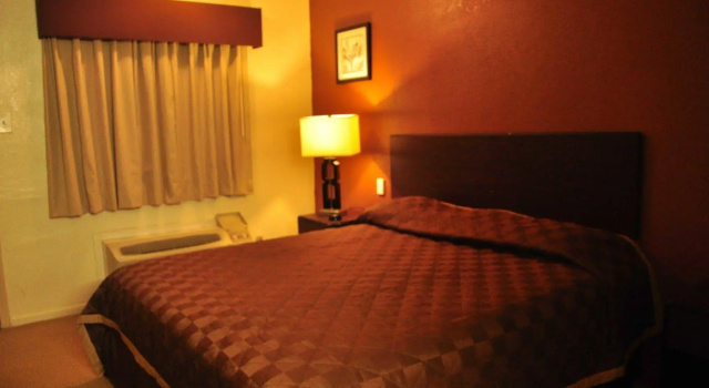 Luxury Inn Dallas