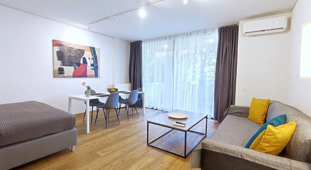 Апартаменты Deluxe c 1 комнатой с балконом Vivo Apartments