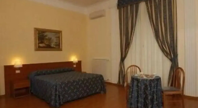 Standard Dreier Zimmer Bed and Breakfast Rosmini