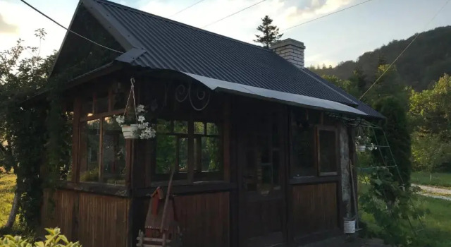 Karpatske Vidlunnya, Book Hotel Hoteller i Jablonitsa med parkering, Parkering