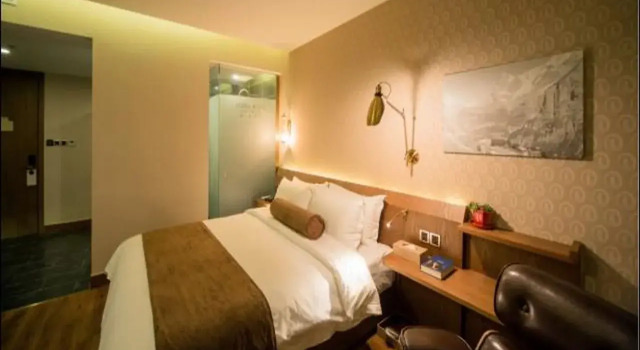 James Joyce Coffee Hotel Suzhou Mudu Subway Station Branch, Book Hotel Hoteller i Suzhou med parkering, Parkering