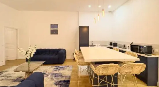 Penbed - 3BR - Faubourg St Honore - Concorde, Забронировать Отель Париж Иль-де-Франс