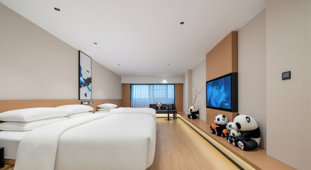 Четырёхместный семейный номер Standard с видом на город Fairfield by Marriott Chengdu Tianfu Square