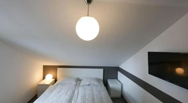 Ferienwohnungen Wiesengrund, Rezervovat Hotel Monschau 
