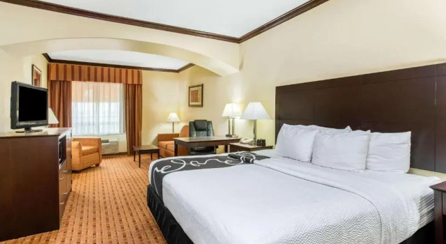 Двухместный номер Executive La Quinta by Wyndham Ennis