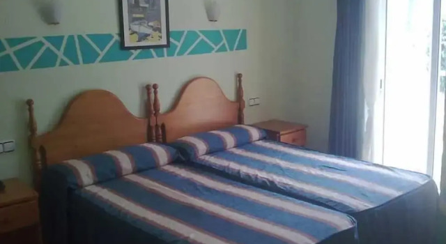 Номер Standard Pension Agadir
