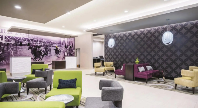 La Quinta by Wyndham Clifton Park, Buchen Sie Hotel Clifton Park 